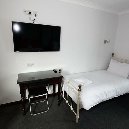 Aylesbray Lodge CBG Esterno foto