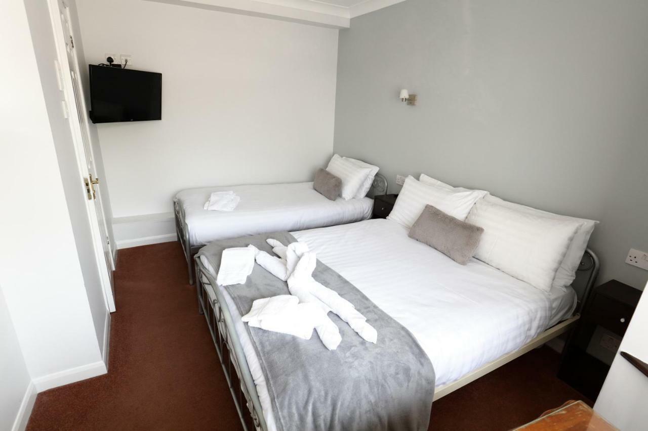 Aylesbray Lodge CBG Esterno foto