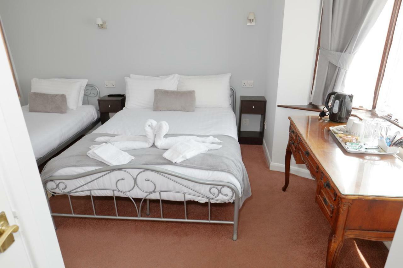 Aylesbray Lodge CBG Esterno foto